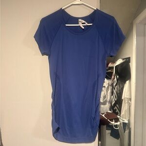 Athleta Fitted Blue Short Sleeve Tee